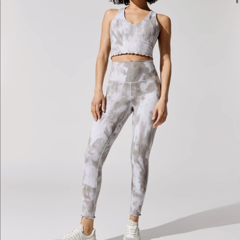 Carbon38 Super Soft Tie Dye SET